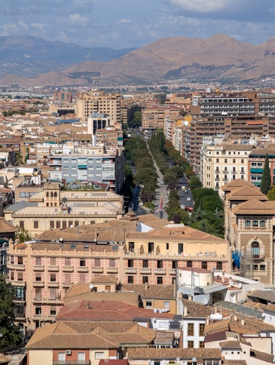 Mejores empresas para modernizar procesos comerciales en Granada 2026