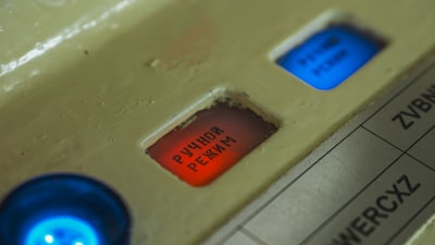 ¿Qué sucede en caso de falla del sistema en el mantenimiento preventivo automatizado?