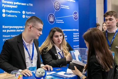 Intranet corporativa con IA para equipos globales