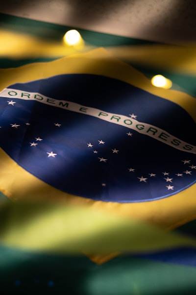 Brasil considera impuesto sobre transferencias de criptomonedas