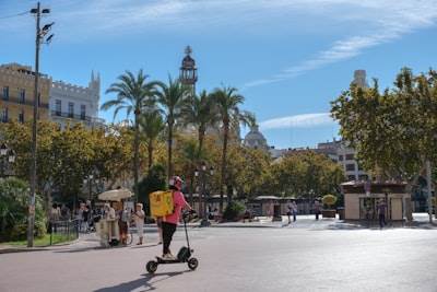 La mejor manera de encontrar chatbots en Valencia