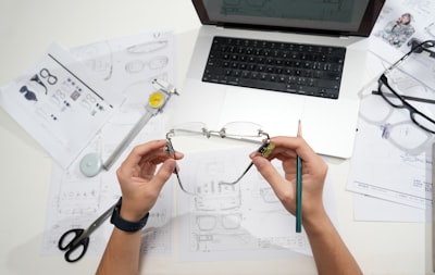 Optimiza tu flujo de trabajo técnico mediante la escritura colaborativa