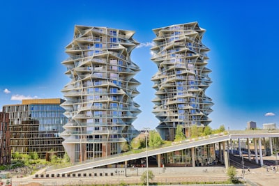¿La escalabilidad de la arquitectura SaaS multiinquilino sin aumentar costos?