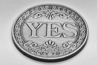 Secretos y tokens: un sistema, no configuración