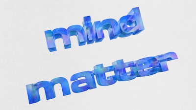 Teoría de la Mente Adaptativa en Coordinación Multiagente