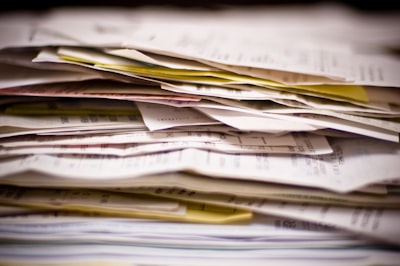 Industrias que utilizan validación de documentos y consistencia con IA
