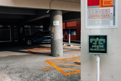 ParkingScenes: Dataset estructurado para estacionamiento autónomo end-to-end en simulación