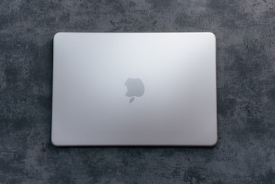 Empujé mi MacBook Neo al límite. No se rompió