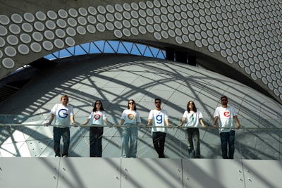 Comparativa de intranet multinacional: mejores proveedores 2026
