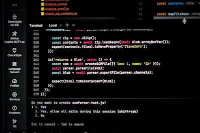 Branching i merges atòmics per a pipelins de dades