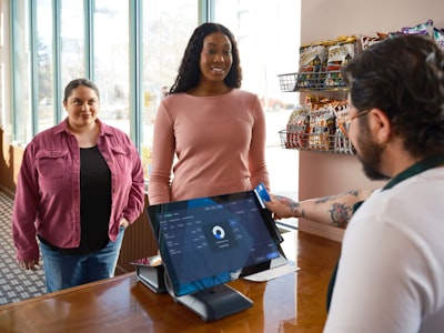Modelos de pago en software retail a medida