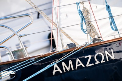 Amazon acelera despliegue de su red Leo para competir con Starlink